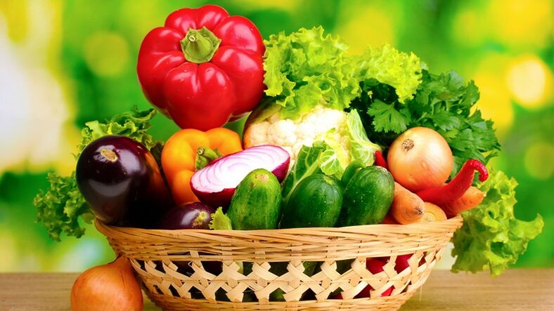 V jeden deň diéty so 6 okvetnými lístkami môžete zjesť až 1, 5 kg zeleniny
